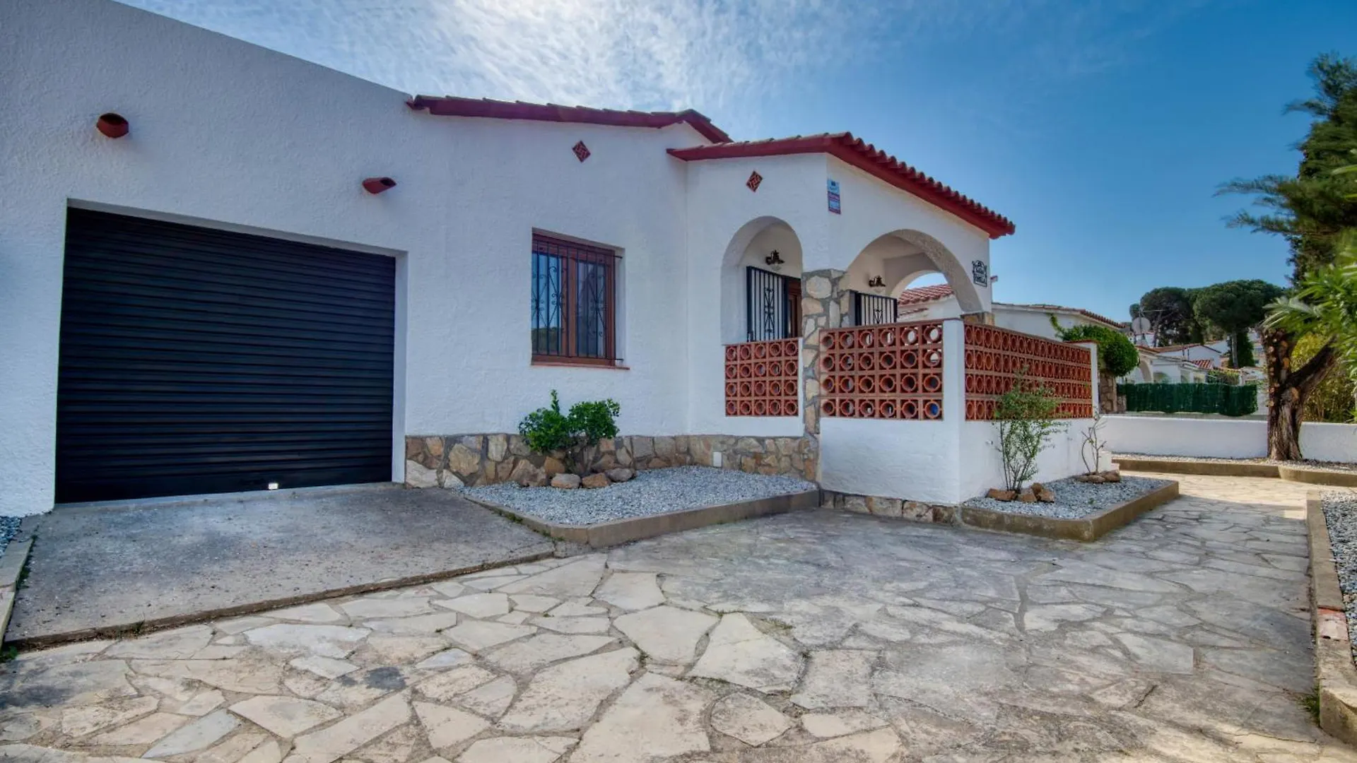 Pamela Villa L'Escala