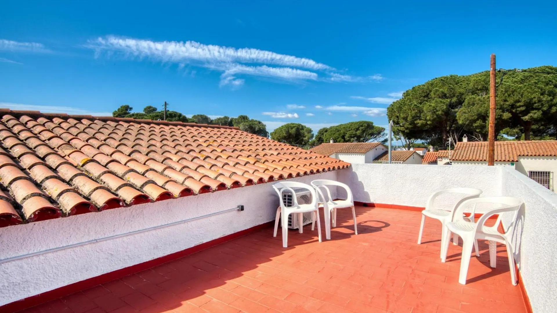 Pamela Villa L'Escala 0*,